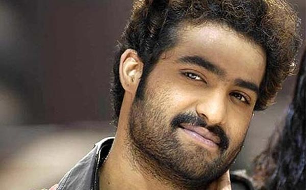 ntr,ma nannaku prematho,sukumar,interpole officer  ఎన్టీఆర్‌ బైక్‌ ముచ్చట్లు!